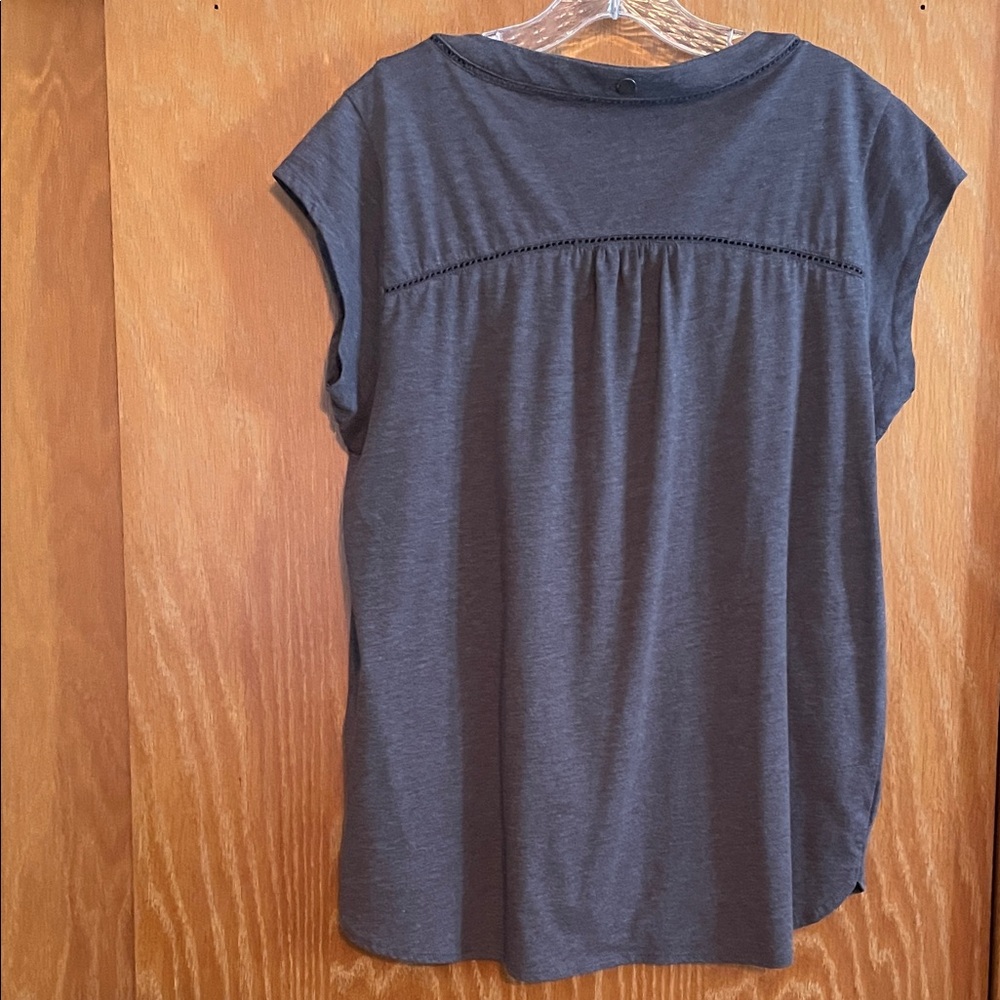 Prana Women's Gray V-Neck Top - size L - Picture 5 of 6